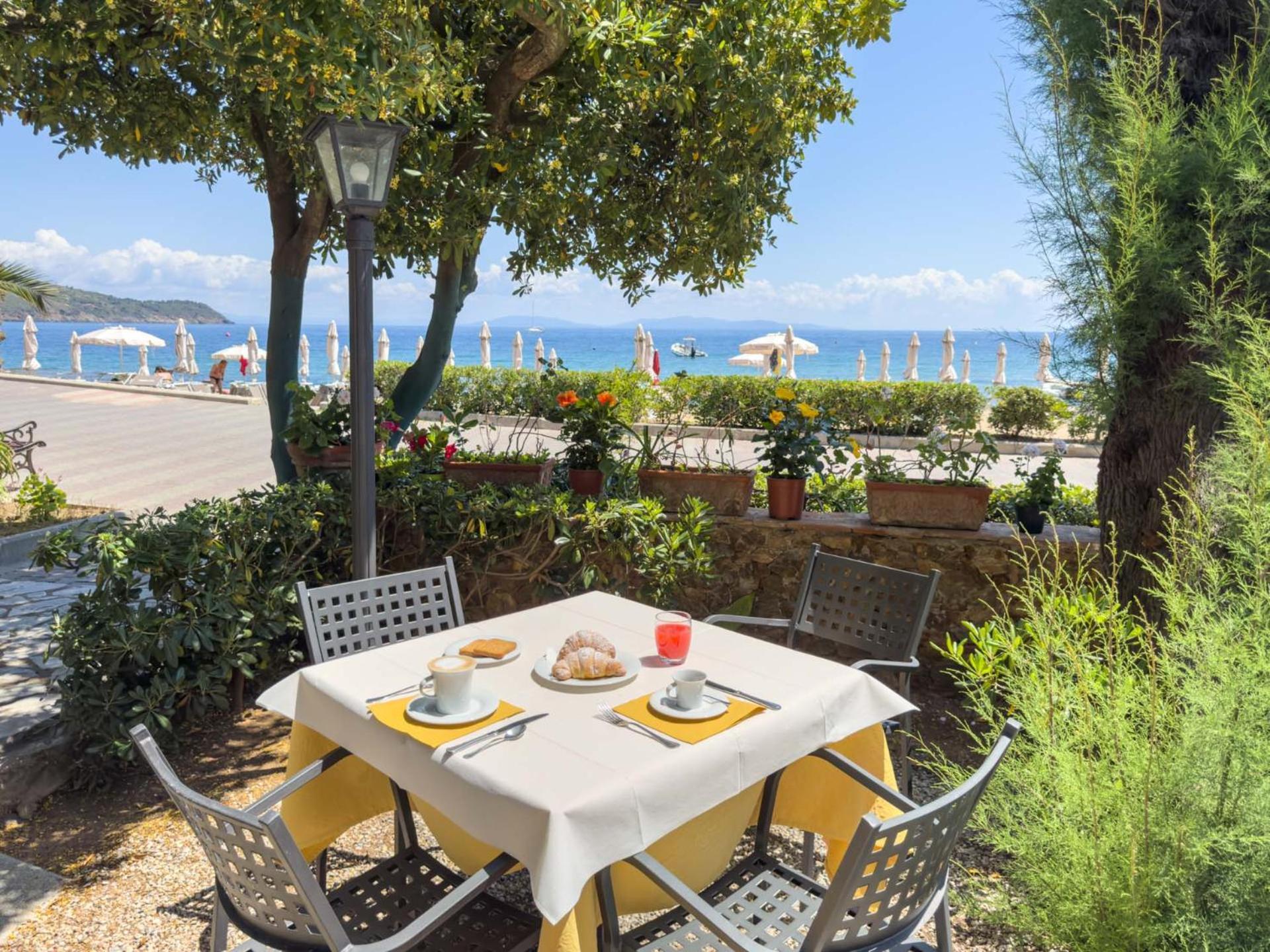 Hotel Villa Rodriguez Capoliveri  Extérieur photo